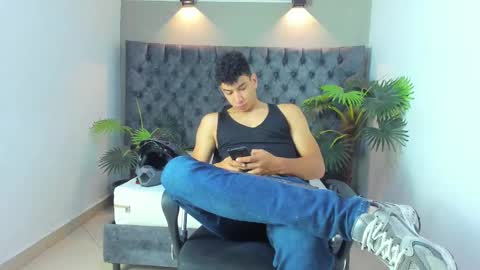 Alan online show from September 16, 1:02 pm