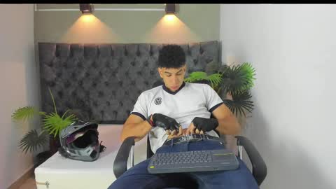 Alan online show from September 27, 12:47 pm