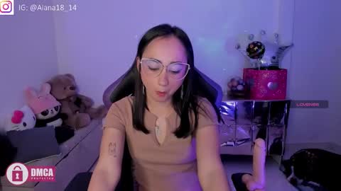 alana_pherson online show from September 20, 6:38 am