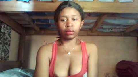 AlanaAngela online show from June 2, 5:20 am