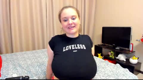 Snapshot of alanabrox chatting on December 3, 3:48 am Julia online show from December 3, 3:48 am