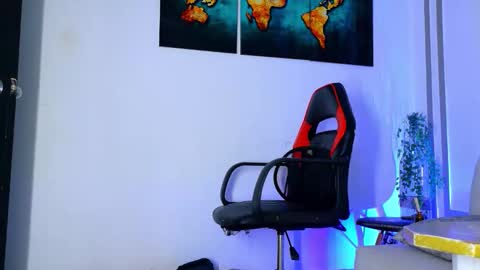 Alan Ferrer online show from December 5, 12:14 pm