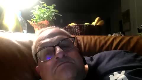 alankrieski1174 online show from November 4, 4:58 am