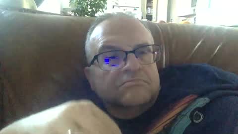 alankrieski1174 online show from November 12, 1:46 pm