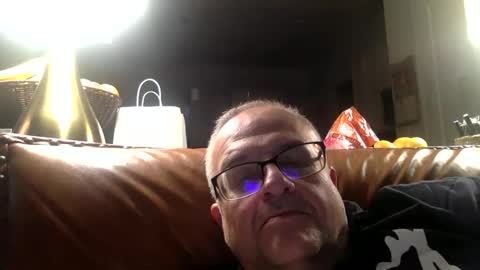 alankrieski1174 online show from November 5, 5:09 am