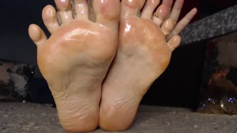 Alanna online show from January 4, 3:29 am