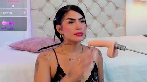 Alana online show from July 6, 6:10 pm