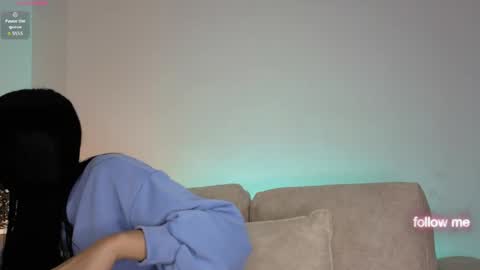    online show from May 13, 10:47 am