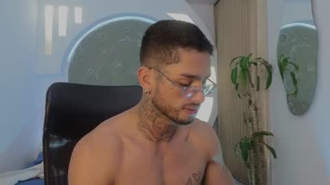 alan online show from March 22, 2:54 pm