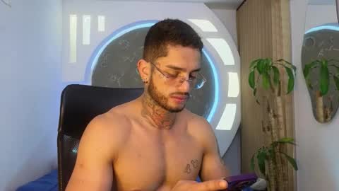 alan online show from March 13, 1:47 pm