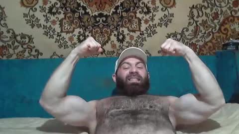 Snapshot of alanstrongs chatting on December 6, 8:32 am AlanStrongs online show from December 6, 8:32 am