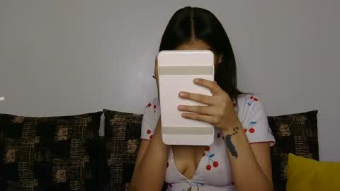 AllylicArabis online show from July 26, 8:50 pm