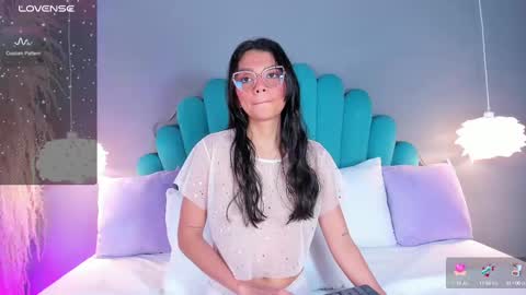 Alassia Hocthner online show from September 22, 11:36 am