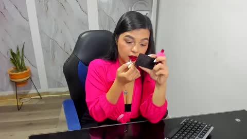 Alaya online show from September 30, 2:05 pm