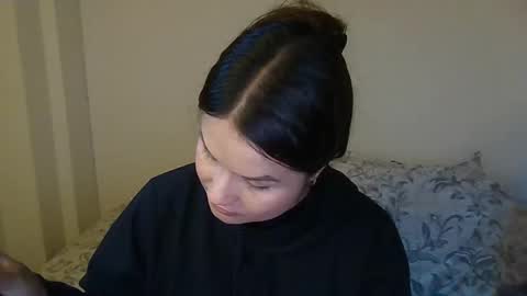 alba_toro535670 online show from March 5, 12:11 pm