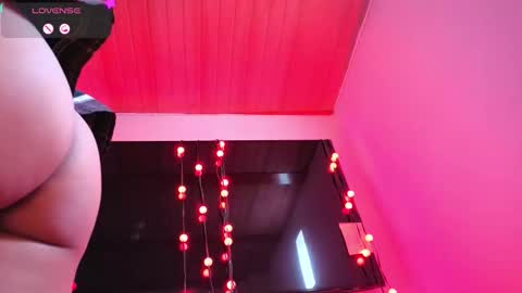 alba_toro535670 online show from September 12, 12:18 pm