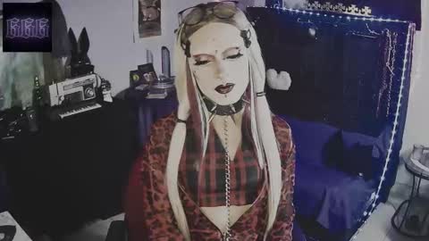 Mistic witch online show from February 25, 6:50 am