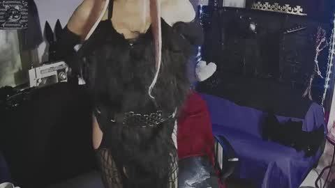 Mistic witch online show from February 11, 12:03 am