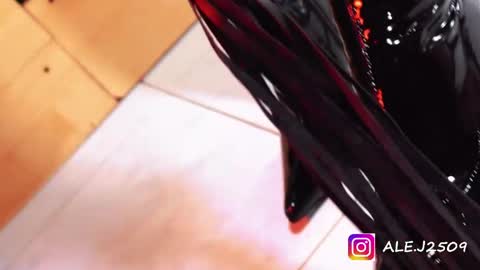 Ale online show from April 24, 10:06 am