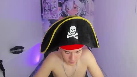 Aleck Boy online show from October 31, 11:05 pm