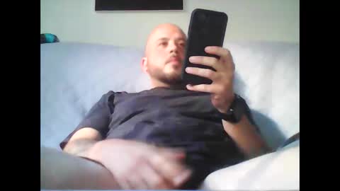 Snapshot of aleeexxxx4u chatting on September 11, 8:15 am aleeexxxx4u online show from September 11, 8:15 am