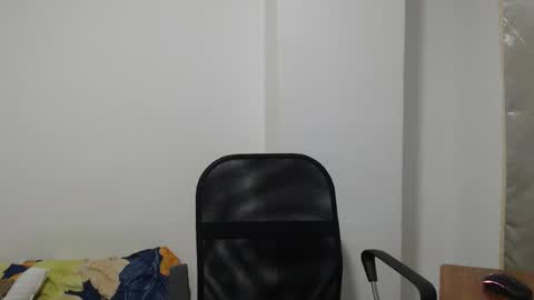 aleex_miller online show from October 5, 3:04 am