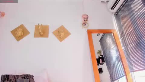 aleexiiaa online show from November 7, 1:35 pm