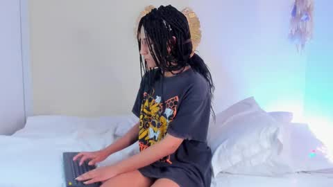 Snapshot of aleexiiaa chatting on September 10, 1:34 pm aleexiiaa online show from September 10, 1:34 pm