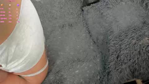 aleja1234lo online show from October 5, 5:16 am