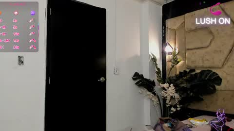 aleja__slav3 online show from July 31, 10:55 pm