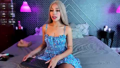 aleja_bloom online show from February 11, 11:47 am