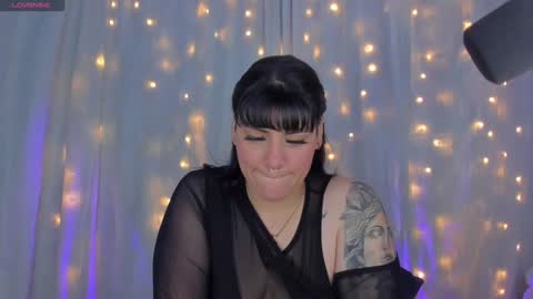 Snapshot of aleja_rossi chatting on February 1, 9:19 pm Aleja online show from February 1, 9:19 pm