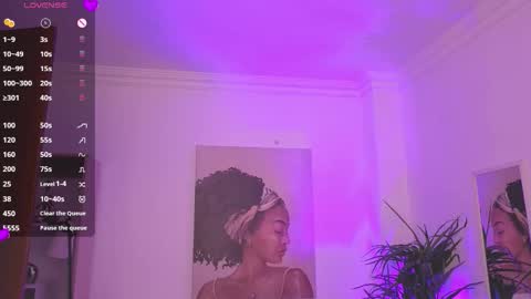 Alejandra online show from February 19, 11:42 am