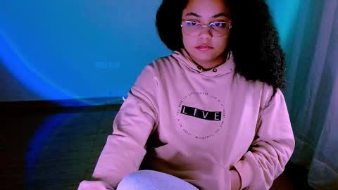 Alejandra  online show from November 27, 2:19 am