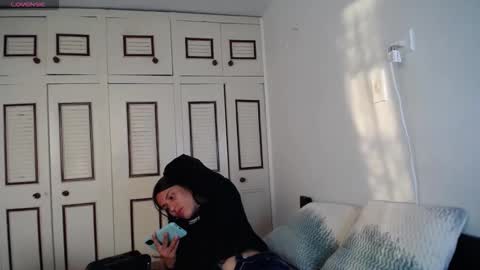 alejaxxxhot online show from October 17, 10:25 pm