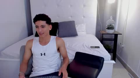 alejo_exotic online show from May 8, 1:50 pm