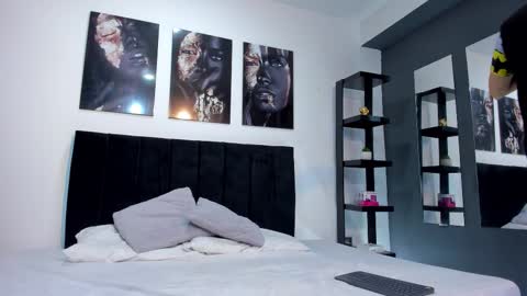 alejo_gray1 online show from January 10, 7:19 pm