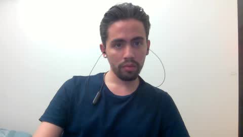 Snapshot of alejo_shy chatting on January 20, 3:26 am alejo_shy online show from January 20, 3:26 am