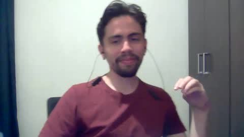 Snapshot of alejo_shy chatting on December 20, 3:58 am alejo_shy online show from December 20, 3:58 am