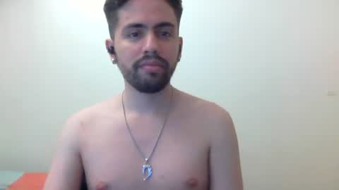 alejo_shy online show from December 22, 4:41 am