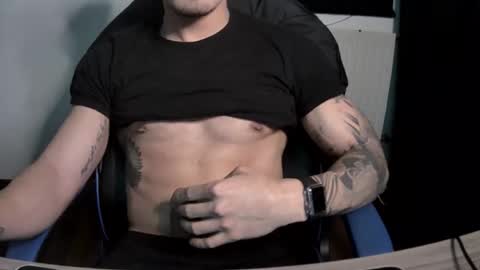 alejoduarte16 online show from January 7, 4:23 pm