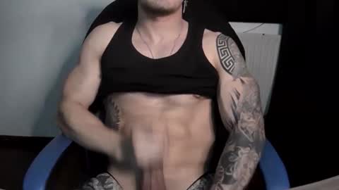 alejoduarte16 online show from February 2, 2:47 pm