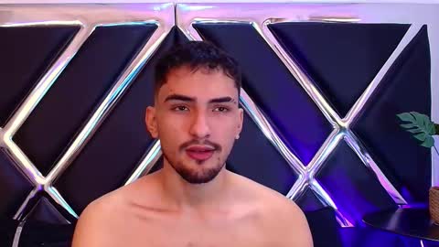 Alek online show from October 4, 4:10 am