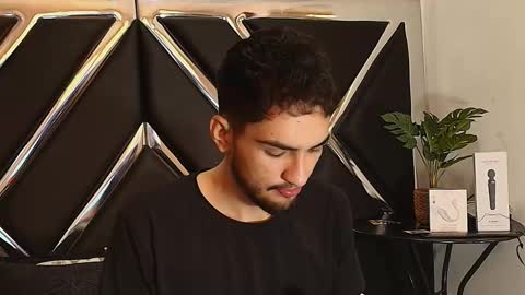 Alek online show from September 30, 5:29 am