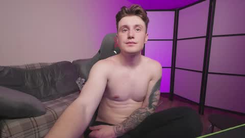 Alex and Linar online show from November 6, 3:09 am