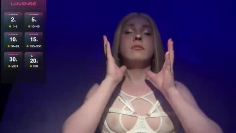 ALENA  INDEPENDENT MODEL online show from March 16, 2:48 am