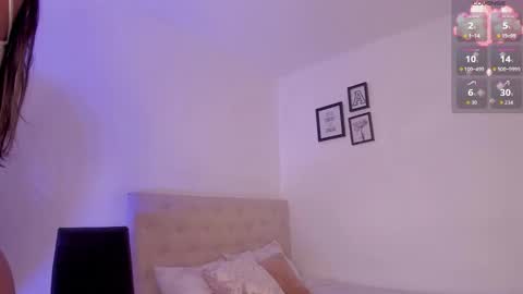 Alesay online show from November 27, 3:58 am