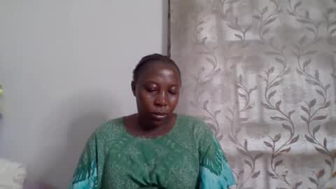 Noreen Kennth and Emilly online show from September 27, 7:17 am