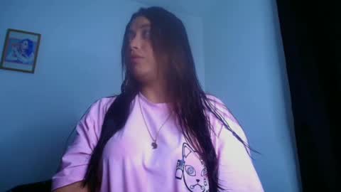 QUEEN OFF MILk  IM BACK  15 NOV online show from February 23, 2:51 am