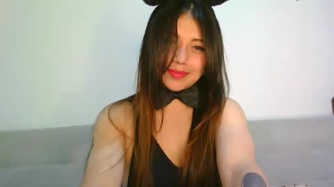 QUEEN OFF MILk  IM BACK  15 NOV online show from October 13, 10:56 pm